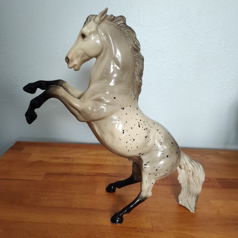 Breyer Vintage Glossy Rearing Mustang Stallion Smokey Grey Appaloosa